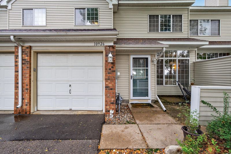 10926 Bush Lake Rd, Bloomington, MN 55438