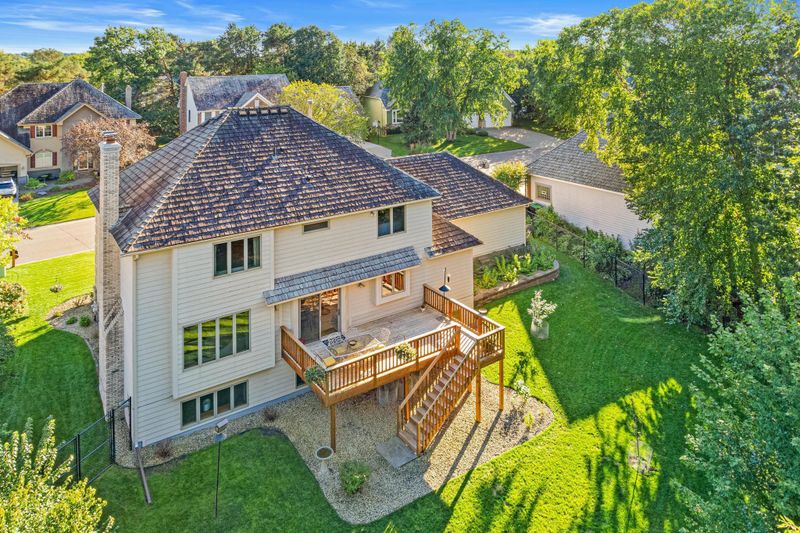 1385 Meadow Ave, Shoreview, MN 55126