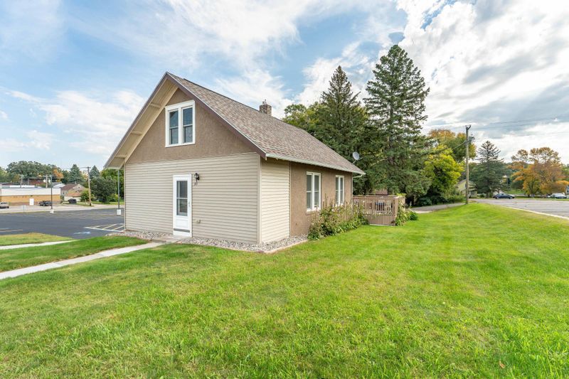 317 S Broadway, Pelican Rapids, MN 56572
