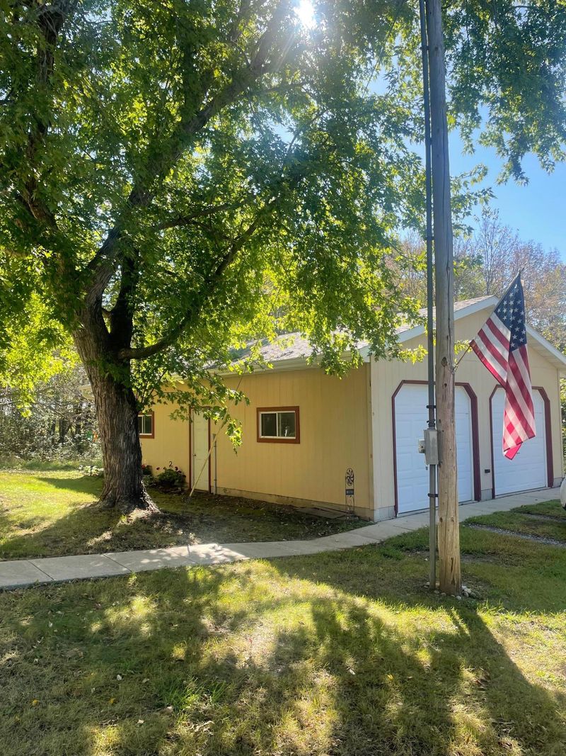 3767 Vonderheide Dr SW, Alexandria, MN 56308