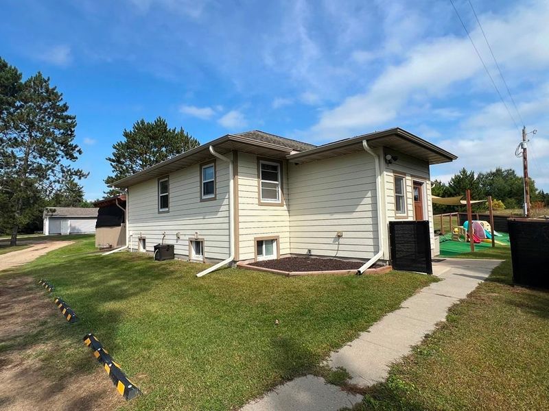 48966 W Us Highway 2, Deer River, MN 56636