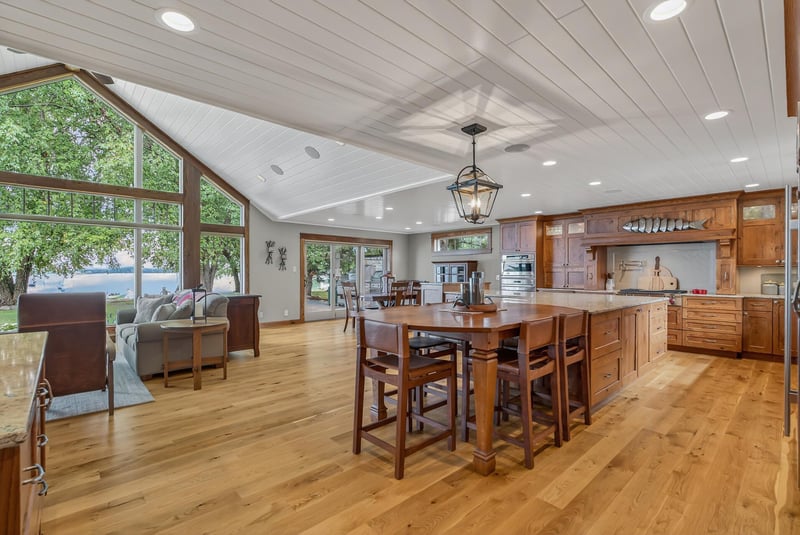 47096 Maple Leaf Ln, Elysian, MN 56028