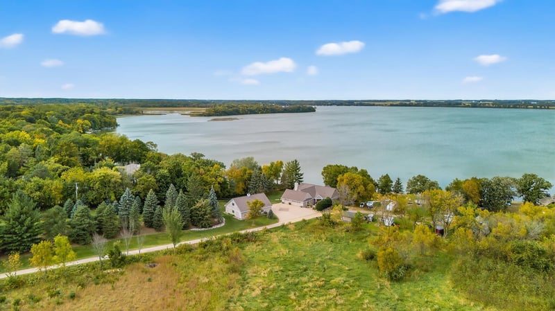 47096 Maple Leaf Ln, Elysian, MN 56028