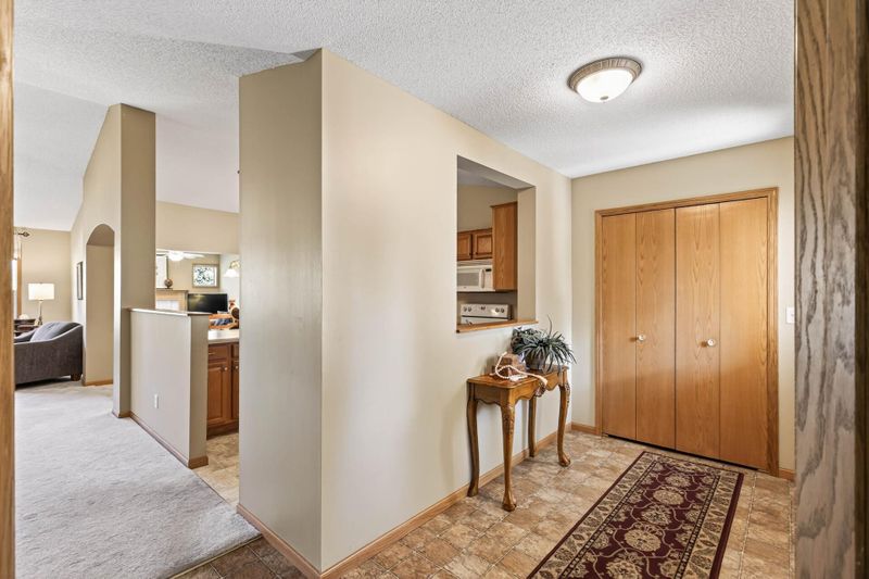 1726 14th Ct W, Hastings, MN 55033