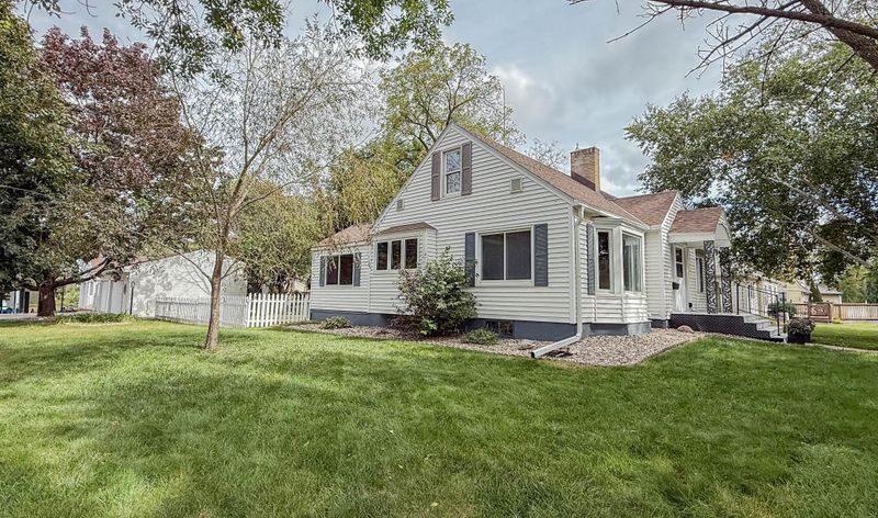 708 E Elm Ave, Olivia, MN 56277