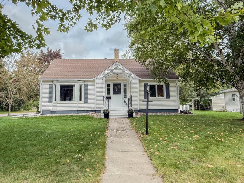 708 E Elm Ave, Olivia, MN 56277