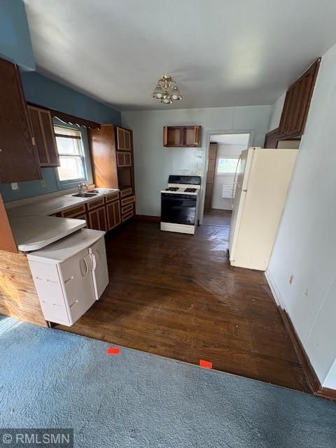 210 19th Ave S, South Saint Paul, MN 55075