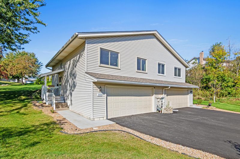 18130 Covington Pa, Minnetonka, MN 55345