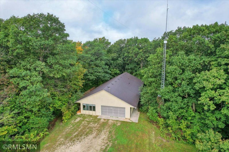 7093 County 9 Blvd, Cannon Falls, MN 55009
