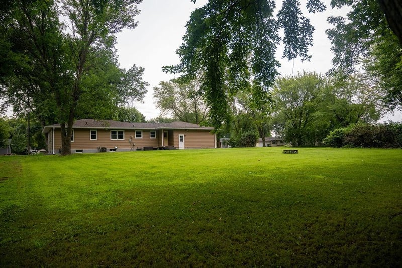 205 7th St N, Kandiyohi, MN 56251
