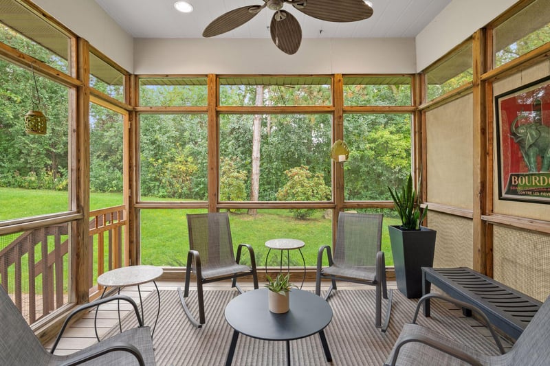 11911 Minnetonka Blvd, Hopkins, MN 55305