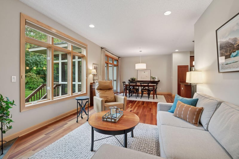 11911 Minnetonka Blvd, Hopkins, MN 55305