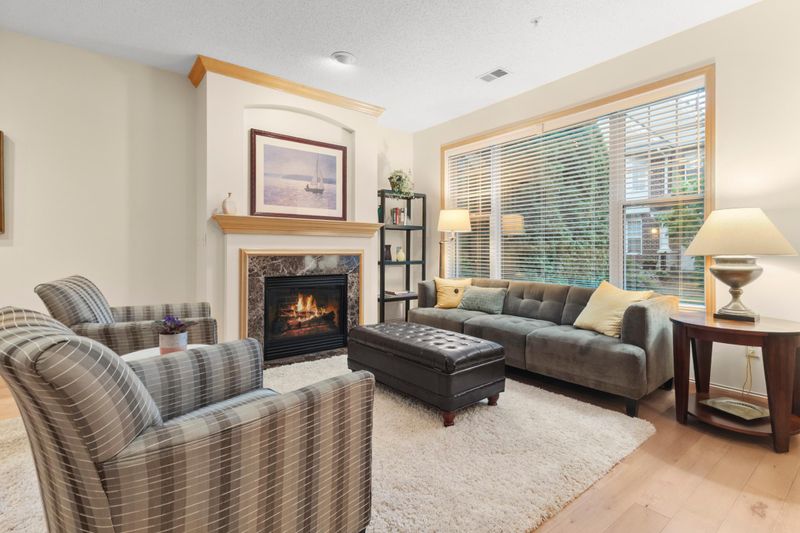 1530 Zarthan Ave S #302, Saint Louis Park, MN 55416