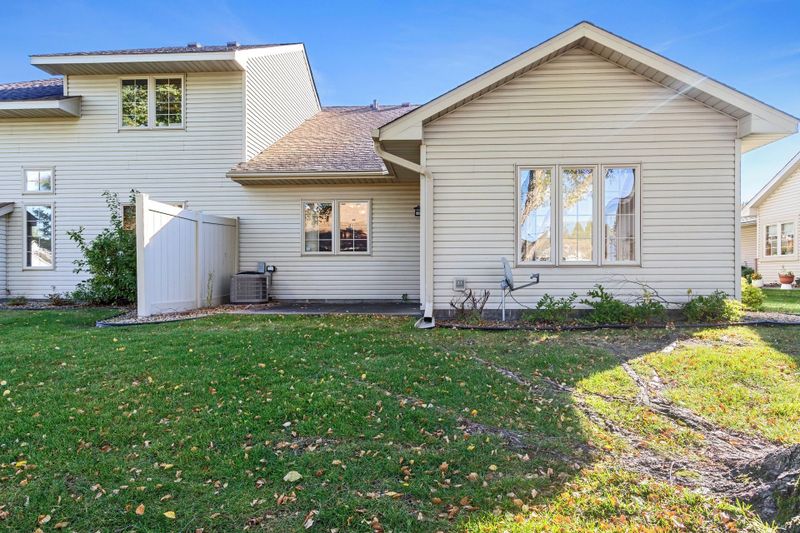 2991 Pitrina Way, Little Canada, MN 55117