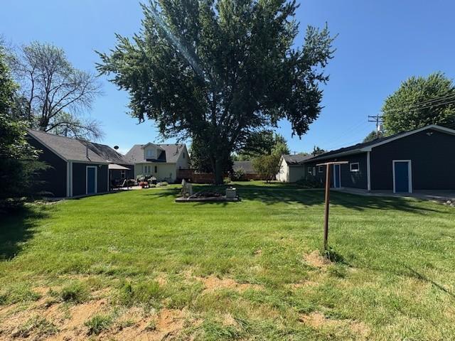 612 5th St, Farmington, MN 55024