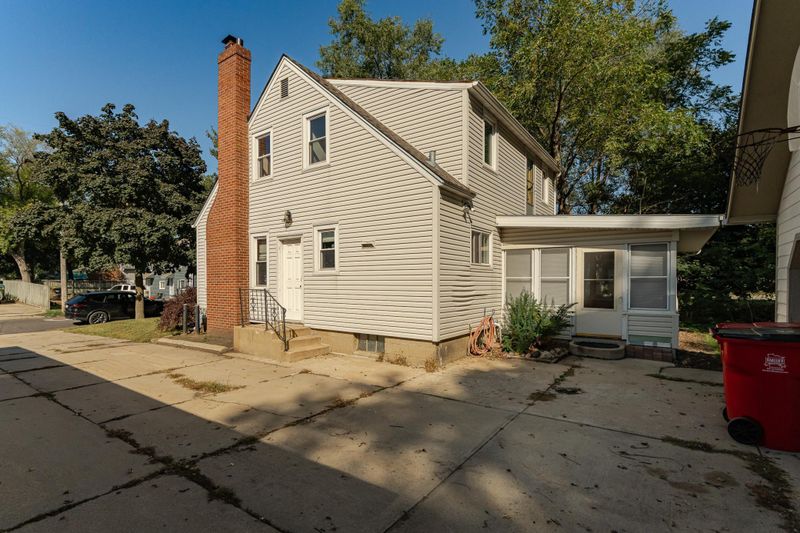 412 12th Ave SE, Rochester, MN 55904