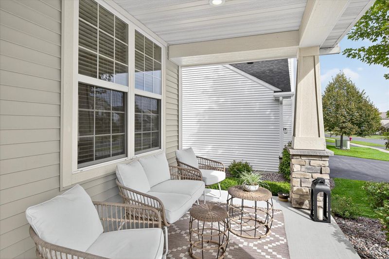 8361 Arrowwood Ln N, Maple Grove, MN 55369