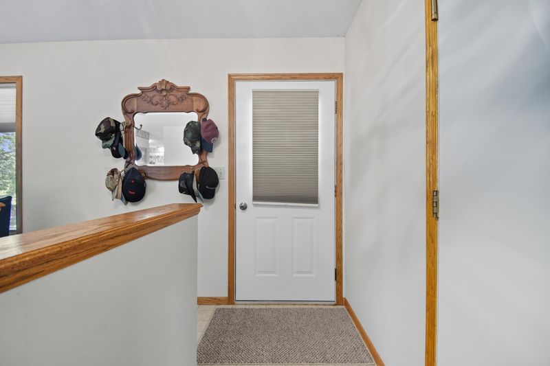 1055 Robert Pl SW, Owatonna, MN 55060