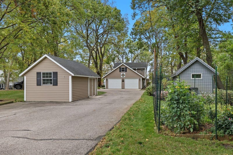 12047 N Shore Dr, Spicer, MN 56288