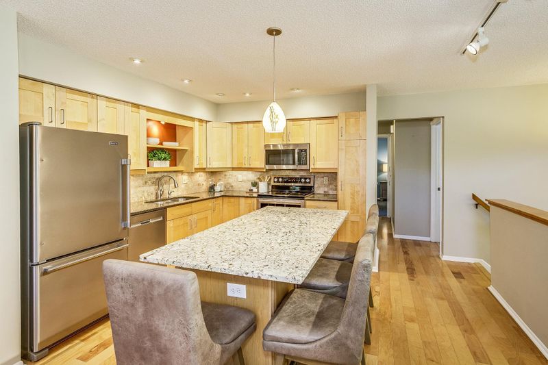 4788 Anderson Ln, Shoreview, MN 55126
