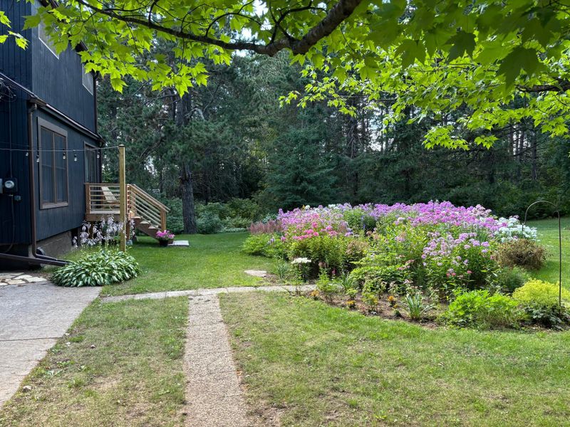 4111 W Arrowhead Rd, Duluth, MN 55811