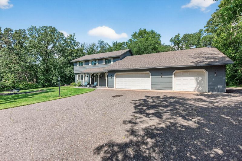 19369 King Cir NW, Elk River, MN 55330