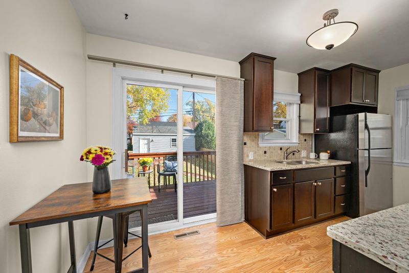 2620 Abbott Ave N, Robbinsdale, MN 55422