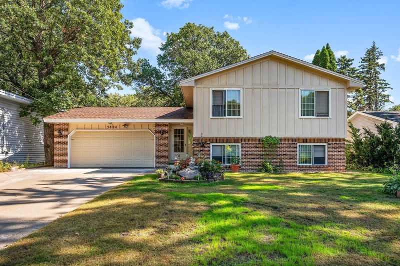 5824 Orchard Ave N, Crystal, MN 55429