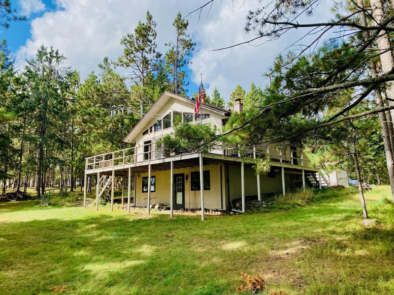 6352 E Pine Oak Rd, Gordon, WI 54838