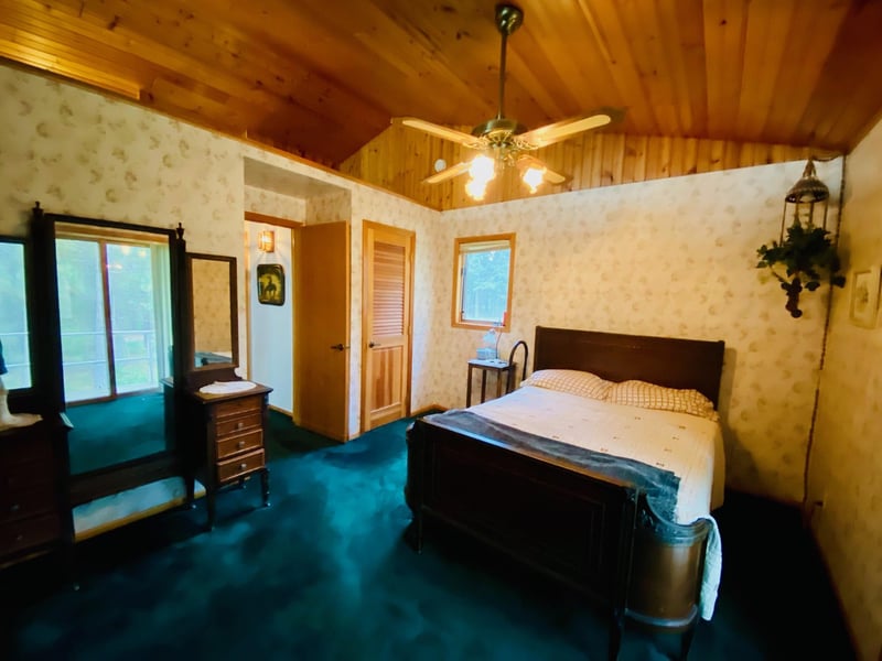 6352 E Pine Oak Rd, Gordon, WI 54838