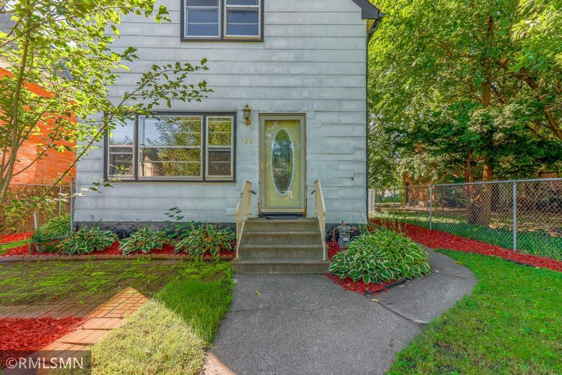 730 Edmund Ave, Saint Paul, MN 55104