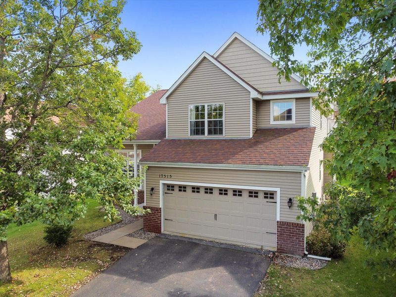 17515 49th Ave N, Plymouth, MN 55446