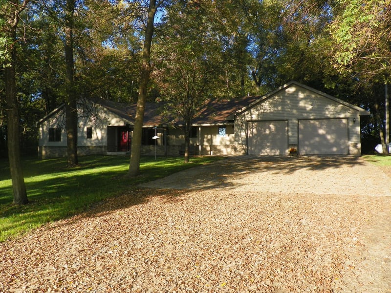 21553 County Road 34, Eden Valley, MN 55329