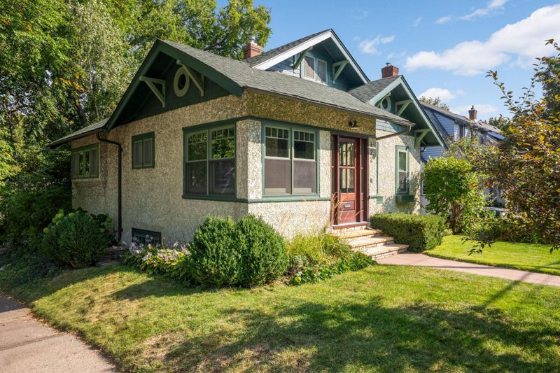 122 W 48th St, Minneapolis, MN 55419