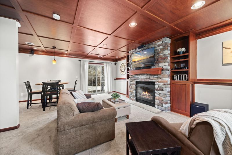 4010 Hampton Ct, Monticello, MN 55362