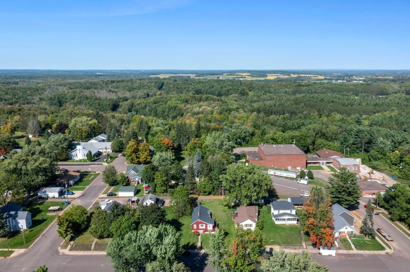 113 7th Ave, Shell Lake, WI 54871