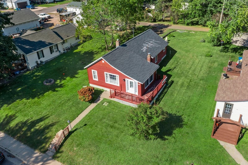 113 7th Ave, Shell Lake, WI 54871