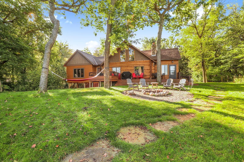 3614 198th Ave NW, New London, MN 56273