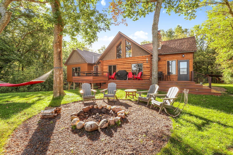 3614 198th Ave NW, New London, MN 56273