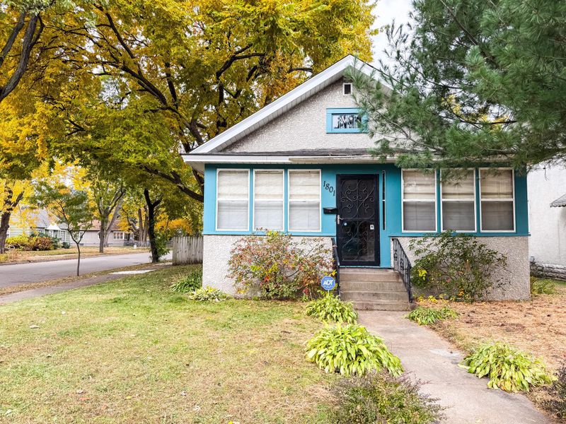 1801 44th Ave N, Minneapolis, MN 55412