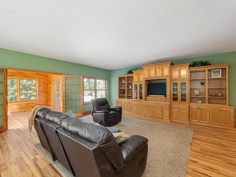 21087 National St NE, East Bethel, MN 55011