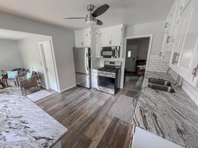 9408 Chicago Ave S, Bloomington, MN 55420