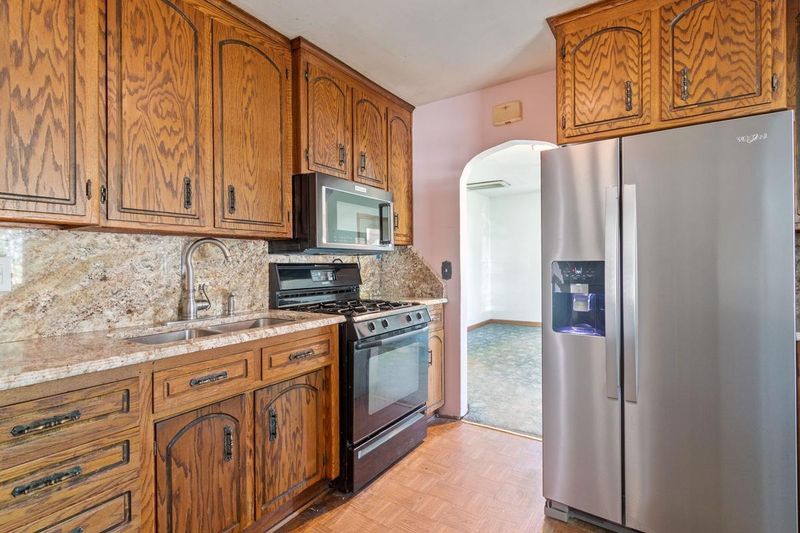 240 106th Ave NW, Coon Rapids, MN 55448