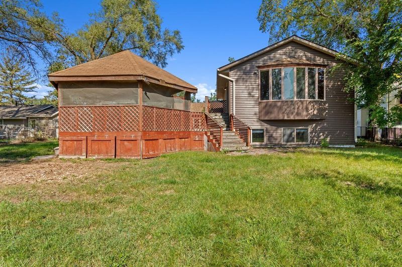 240 106th Ave NW, Coon Rapids, MN 55448