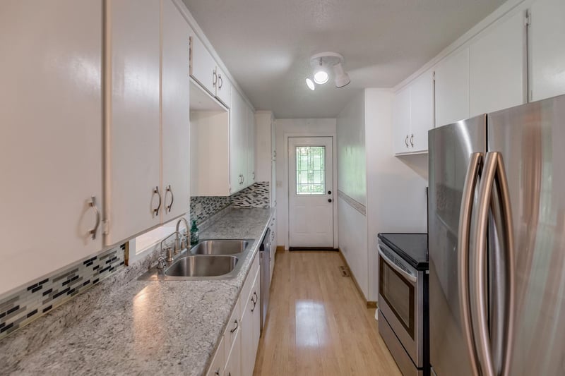8127 Ridge Rd, Lake Shore, MN 56468