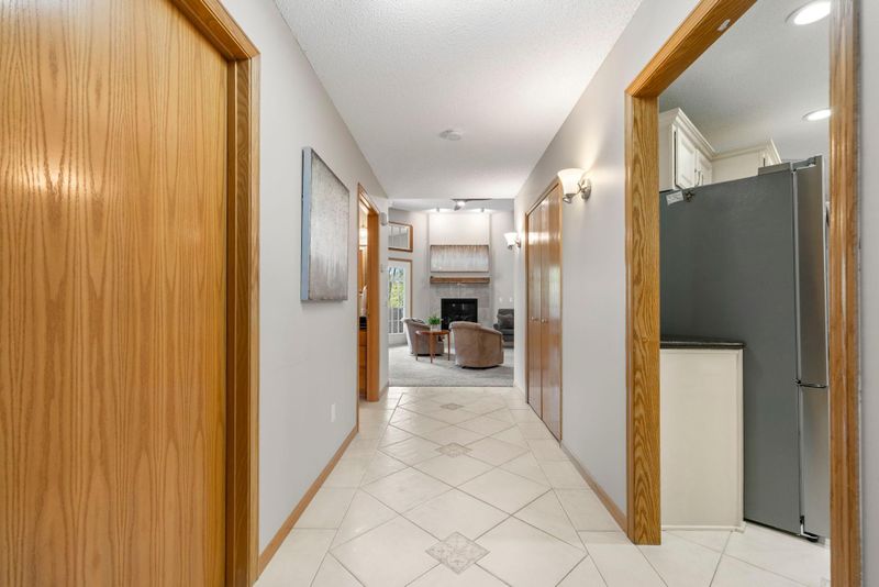 13000 Echo Ln, Apple Valley, MN 55124