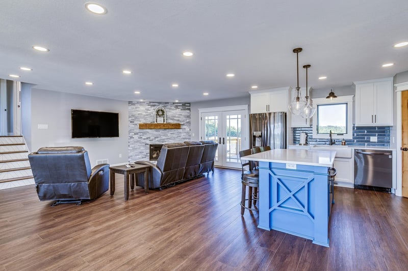16400 N Diamond Lake Rd, Dayton, MN 55327