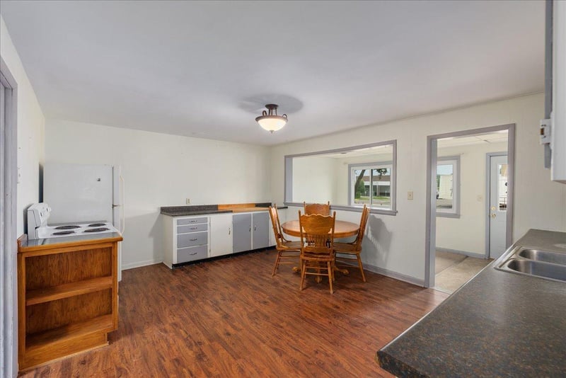 204 Harriman Ave S, Amery, WI 54001