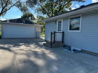 11442 North Heights Dr NW, Coon Rapids, MN 55433