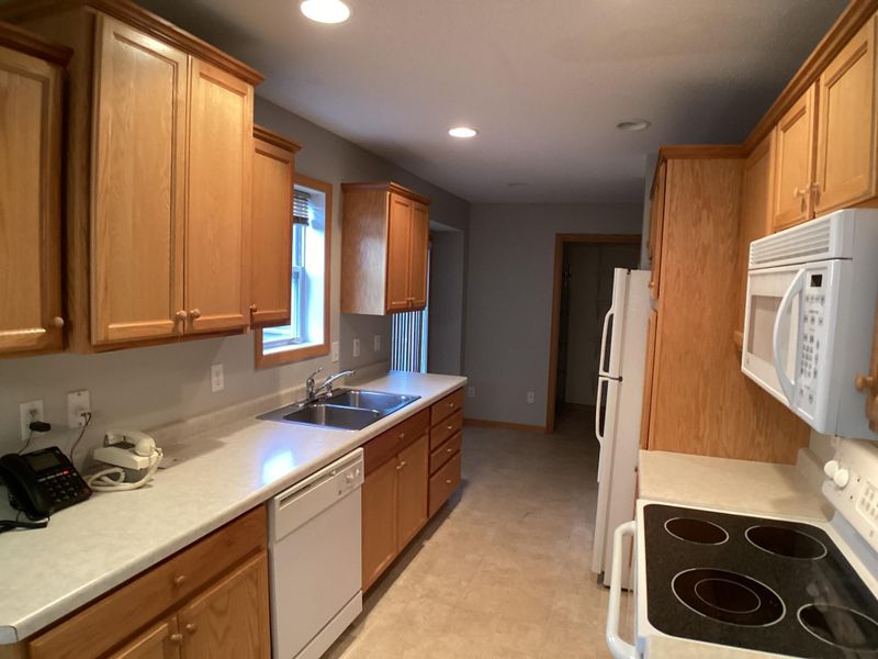 2543 11th Ave, Anoka, MN 55303